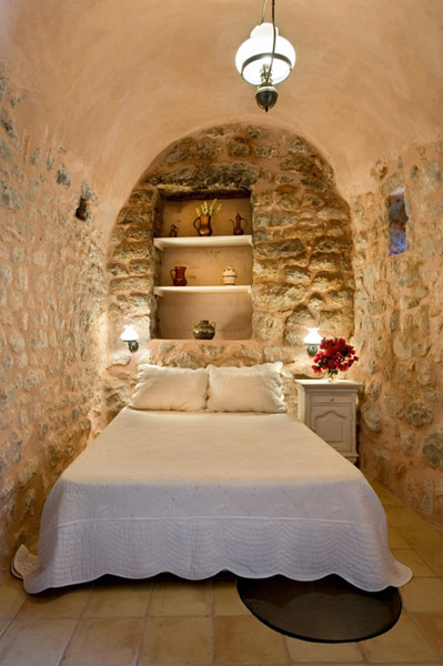 HOTEL ARAPAKI-MANI
